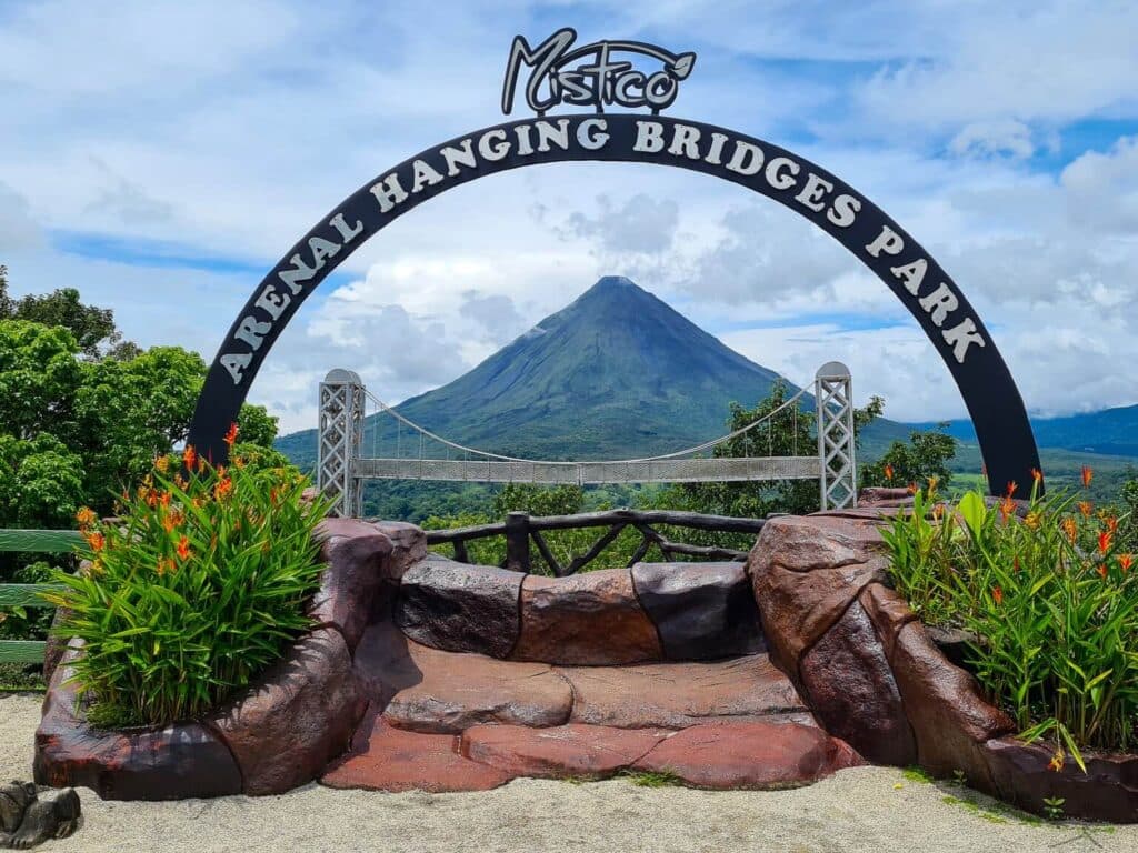 Private Hanging Bridges & Hot Springs
